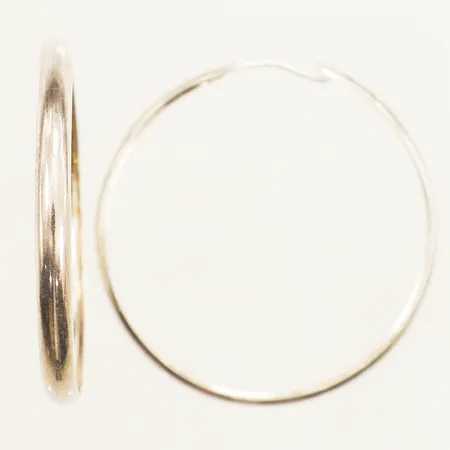 Ett par örhängen creoler Ø39mm 3,6mm GHA silver 830/1000  Vikt: 2,5 g