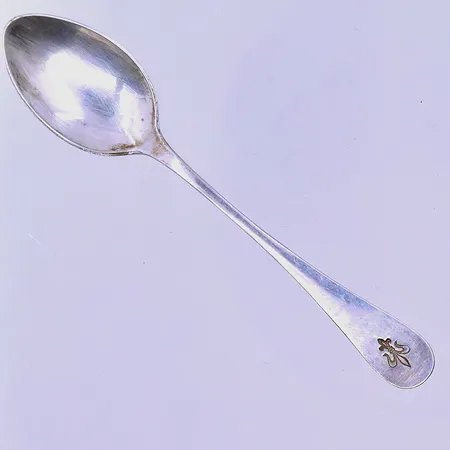 6 skedar längd 10 cm silver 830/1000. Vikt: 42,5 g