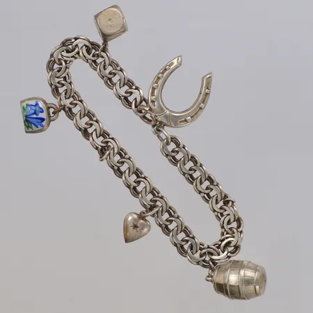 Armband Bismarck med 5 berlocker längd 18cm, bredd 8mm, 830-925/1000 silver Vikt: 20 g