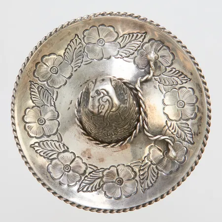 Silverhatt Ø82,5mm, höjd ca 31mm, mexikanska stämplar, sterling 925/1000 Vikt: 34,7 g