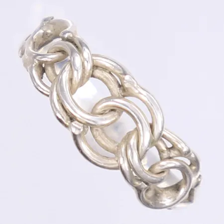 Ring Bismarck stl:18½ bredd 2-8mm silver 925/1000 Vikt: 1,9 g