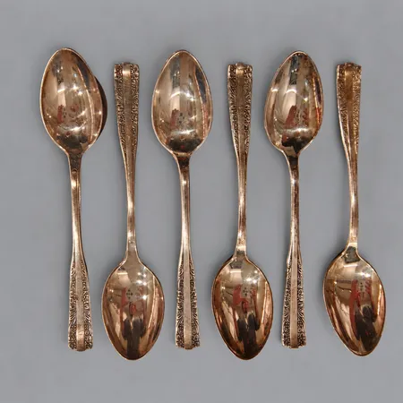 6 Skedar längd ca 14cm, silver 800/1000 Vikt: 175 g