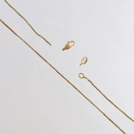 Kedja defekt 18K.  Vikt: 2,3 g