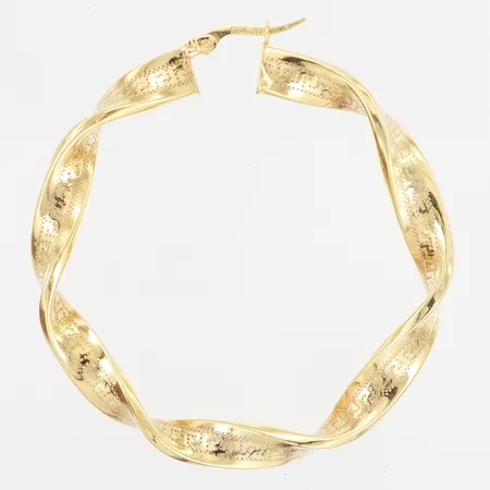 Ett udda örhänge Creol skruvad med meanderbård Ø53mm, 18K Vikt: 5,6 g