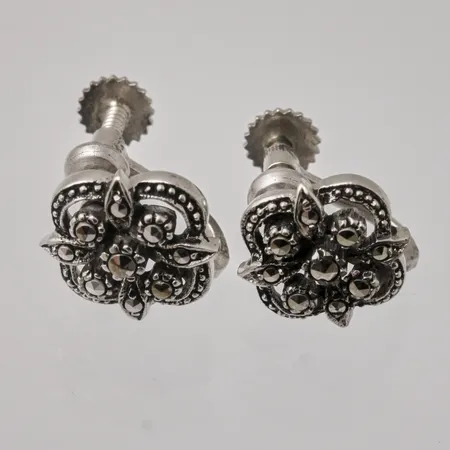 Örhänge Ø11,8mm, Markasiter, skruvmek, silver 830/1000, 3,7g.