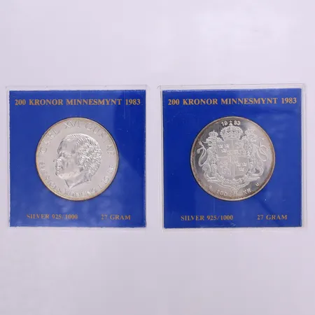 Minnesmynt 200kr Ø36mm, Carl XVI Gustaf Sveriges Konung i 10 år, år 1983, i plastetuier, silver 925/1000 Vikt: 54 g