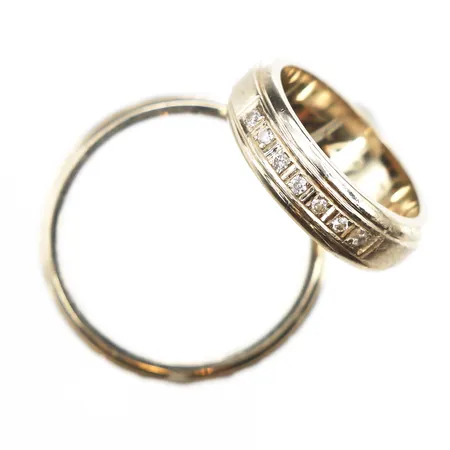 2 ringar, Stl:15¾-20, Gravyr, 14K Vikt: 13,9 g