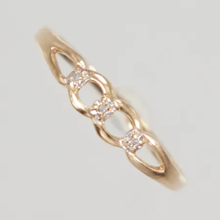 Ring Bismarck stl 18¼, åttkantsslipade diamanter 3x ca 0,005ct, bredd 1,4-4,4mm, GFAB, 18K Vikt: 1,3 g