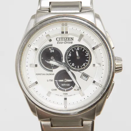 Herrur Citizen Eco-Drive Ø43mm, quartz, stål, datum, kronograf, ref nr: GN-4W-S, serie nr: 361150133, personlig gravyr, inga tillbehör.