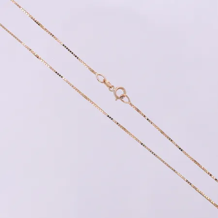 Kedja Venezia längd ca 39cm, bredd 0,7mm, Svedbom & Co AB, 18K. Vikt: 1,7 g