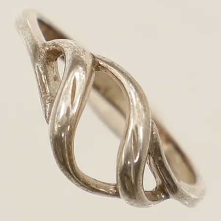 Ring stl:15¾ bredd 7,8mm silver 925/1000 Vikt: 1,4 g