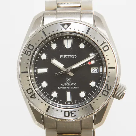 Herrur Seiko Prospex Divers 200M, stål, automatisk, Ø42mm, datum, referensnr: 6R35-01E0, serienr: 090607, stållänk, extra länkbitar, box, inga övriga tillbehör