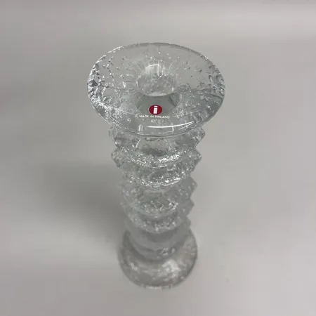 Ljusstake Festivo Timo Sarpaneva Iittala, höjd 21,5cm, etikettmärkt, glas, sliten etikett Skickas med paket.