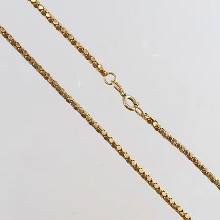 Kedja längd 51,5cm bredd 2,2mm 18K. Vikt: 6,7 g