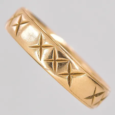 Ring stl:19 18K Vikt: 2,6 g