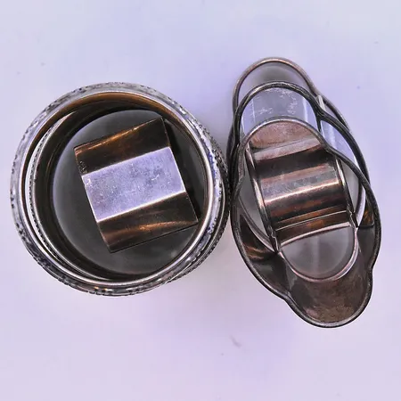 Diverse servettringar 830/1000. Vikt: 99,5 g