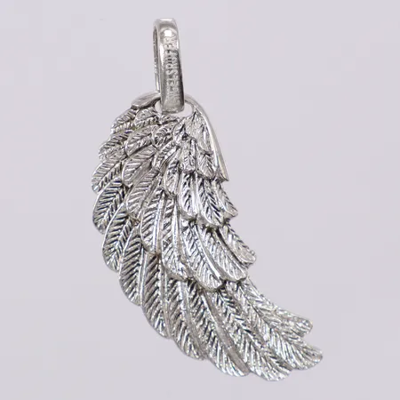 Hänge Engelsraufer längd: ca 3,5cm bredd: ca 2-19mm 925/1000 silver Vikt: 2,9 g
