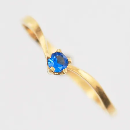 Ring med blå sten, defekt/av, 18K guld Vikt: 0,6 g