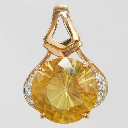 Hänge med citrin/limekvarts Øca.14mm samt vita stenar, 26x18,3mm, 9K Vikt: 5,8 g
