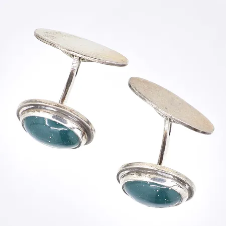 Manschettknappar med gröna stenar, en sten defekt, 15x13mm, Silver 830/1000, Vikt: 9,2 g