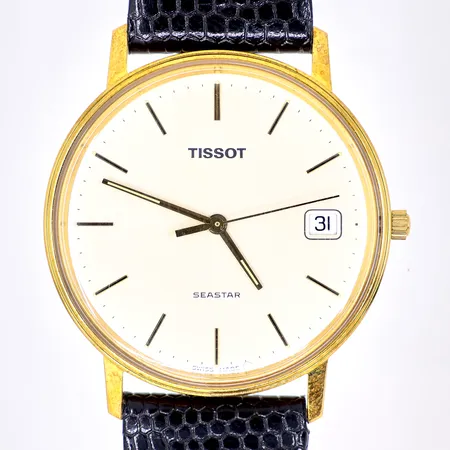 Herrur Tissot Seastar Ø34mm, quartz, svart läderband original, personlig gravyr, datum, behov av batteribyte, box, 18K, Bruttovikt: 29,6g