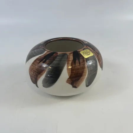 Vas Rörstrand, porslin, märkt Sweden 82, Höjd ca. 7,5cm, Skickas med paket.