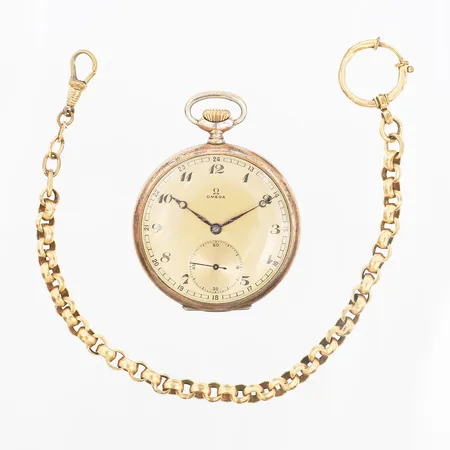 Fickur Omega manuell liten sekundvisare, Ø 48mm, verknummer: 9250185, boettnummer 1002991, silver 800/1000 med kedja längd 27,5cm, bredd 6mm, i förgylld metall