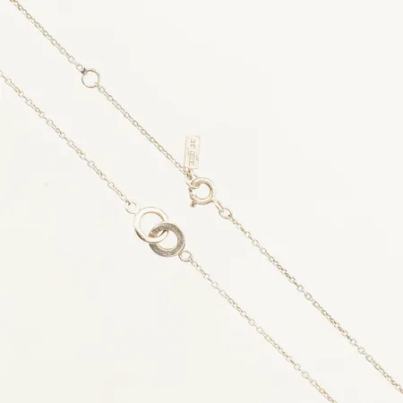 Collier Mini Amor Vincit Omnia Efva Attling, längd 42+45cm, bredd 7,9mm, 925/1000 silver  Vikt: 3,1 g