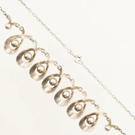 Collier längd 40mm bredd 1,4mm-22mm Hermann Sierbol Kastrup Danmark silver 925/1000 Vikt: 11,1 g