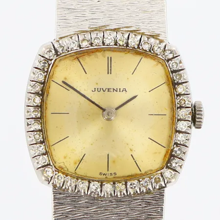 Damur Juvenia 22mm 18K och diamanter ca 40 x ca 0,01ct, manuell, serienummer: 759692, länk i 18K vitguld, längd ca 16cm, fläckig urtavla Vikt: 0 g