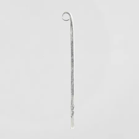 Hänge Efva Attling Classy Pendant längd 63mm, bredd 3mm, silver 925/1000. Vikt: 4,1 g