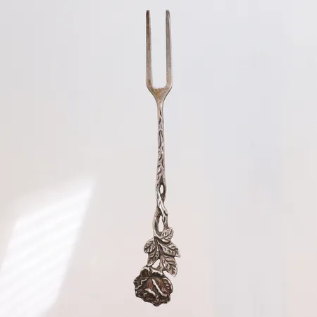 Sillgaffel, längd 11,5cm, bredd 2-16mm, 830/1000 silver Vikt: 9,5 g