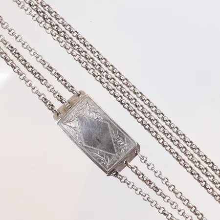 Collier/Dräktsmycke längd 38cm, treradig ärtlänk bredd 17mm RSKJ ( Silversmedjan Rut Skjutare) Söderhamn 1991 silver 925/1000 Vikt: 29,4 g