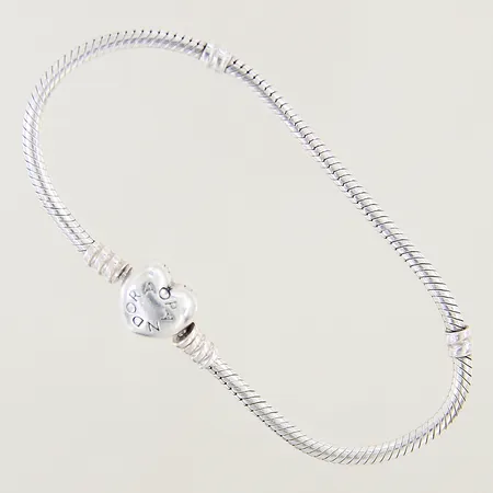 Armband Pandora längd 19,5cm bredd 2,3mm silver 925/1000 Vikt: 15,1 g