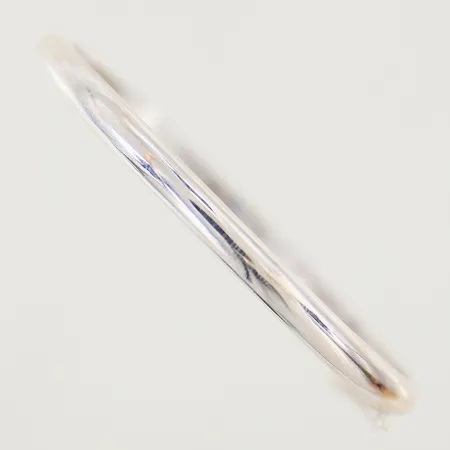 Armring GHA öppningsbar Ø58mm säkerhetskedja, något skev, silver 925/1000 Vikt: 7,6 g
