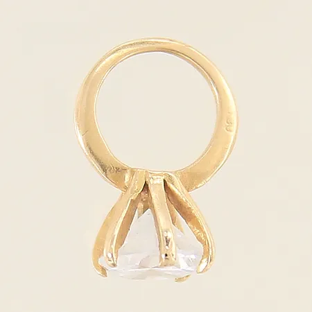 Hänge i form av en ring med vit sten ca 15,8x 10,8 mm ostämplat 18K Vikt: 1,6 g