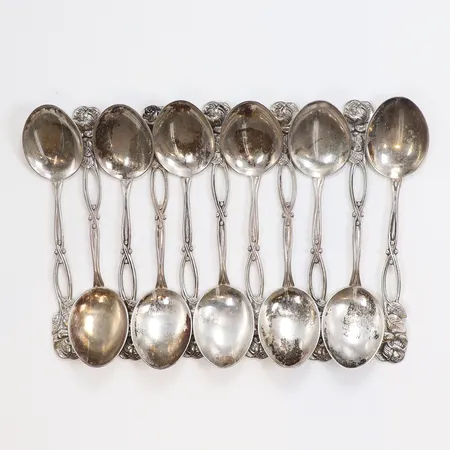 11 Kaffeskedar, längd 10,5cm, bredd 2-24mm, 830/1000 silver Vikt: 120,3 g