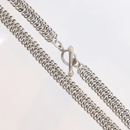 Halskedja, längd 46cm, bredd 10mm, 925/1000 silver Vikt: 65,9 g