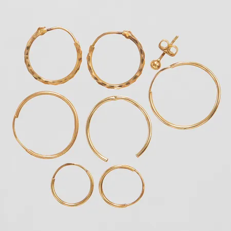 Diverse guld, skadat, udda, 18K Vikt: 2,1 g