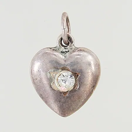 Hänge hjärta med vit sten 16x11mm silver 835/1000 Vikt: 1 g
