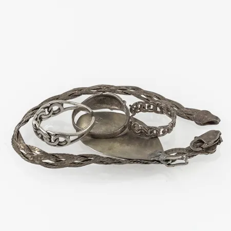 Diverse defekt/graverat silver 925/1000 17,1g. 
