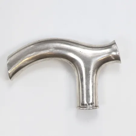 Käpphandtag, 11x7cm, gravyr, 830/1000 silver Vikt: 83,6 g