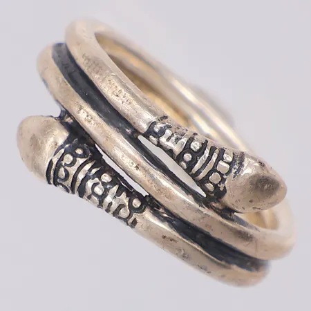 Ring orm stl:17¼, 925/1000 silver Vikt: 5,2 g