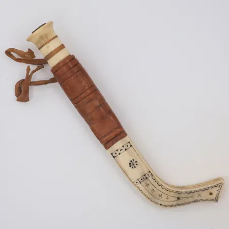 Halvhornskniv signerad KJ 1971 horn & läder 24cm
