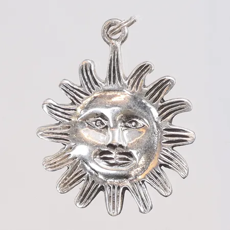 Hänge sol, 31x25mm, 925/1000 silver Vikt: 4,1 g