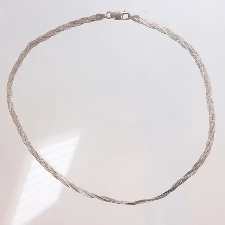 Halskedja flätad, längd 42cm, bredd 4mm, 925/1000 silver Vikt: 9,7 g