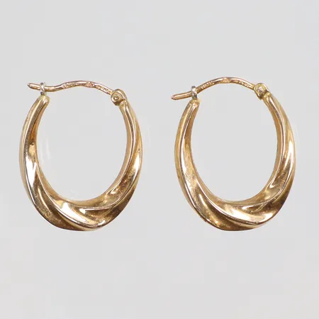 Ett par örhängen creoler, Ø12mm, bredd 3mm, 18K Vikt: 1,3 g