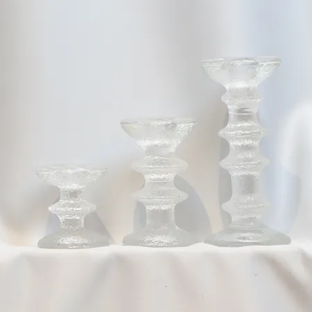 Ljusstakar Festivo Timo Sarpaneeva för Iittala, tre stycken, signerade, höjd ca 8, 13cm samt 19cm, signerade T.S Skickas med postpaket.