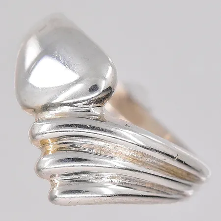 Ring stl:16½ silver 925/1000 Vikt: 3,1 g
