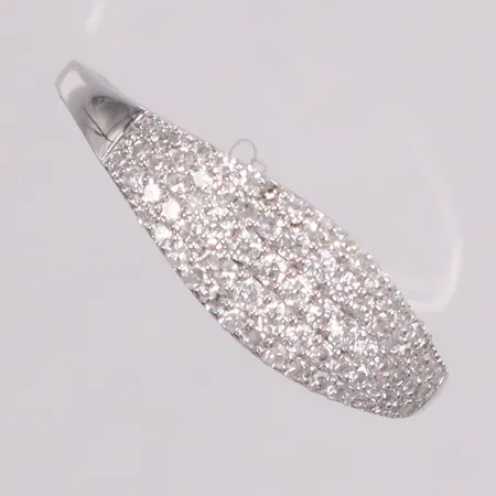 Ring med diamanter ca: 75x0,01ct stl:18½, bredd 1,7-6,6mm vitguld 9K Vikt: 1,7 g
